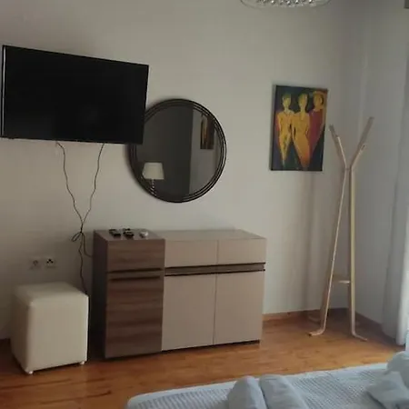 Kouros Kalamitsa * Kavala