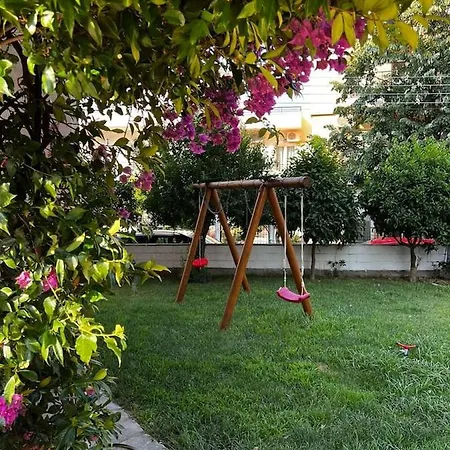 Kouros Kalamitsa Apartment Kavala
