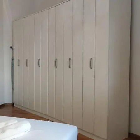 Kouros Kalamitsa *
