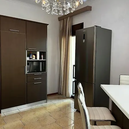 Kouros Kalamitsa Apartment *