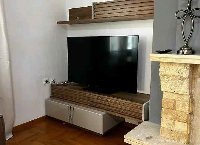 Kouros Kalamitsa アパート *